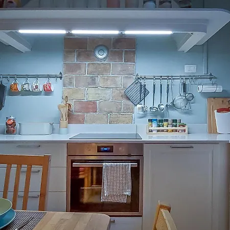 펜션 Viktoria Near Beach, Tartini Square Is Peaceful, Unique And Cosy For Lgbtq,, Couples Getaway, Families & Friends *
