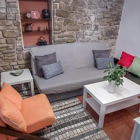 Viktoria Near Beach, Tartini Square Is Peaceful, Unique And Cosy For Lgbtq,, Couples Getaway, Families & Friends *