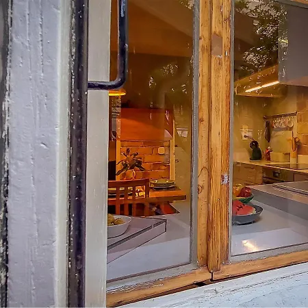 펜션 Viktoria Near Beach, Tartini Square Is Peaceful, Unique And Cosy For Lgbtq,, Couples Getaway, Families & Friends
