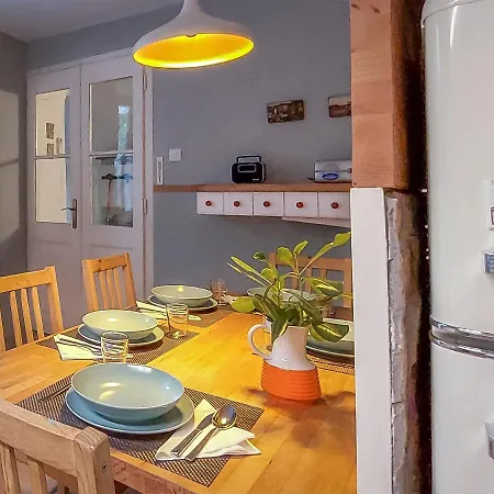 펜션 Viktoria Near Beach, Tartini Square Is Peaceful, Unique And Cosy For Lgbtq,, Couples Getaway, Families & Friends *