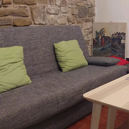 Viktoria Near Beach, Tartini Square Is Peaceful, Unique And Cosy For Lgbtq,, Couples Getaway, Families & Friends 펜션 *